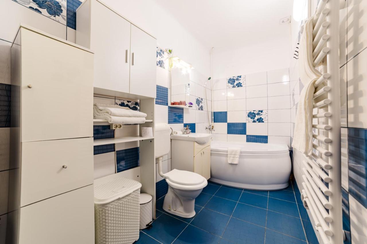 Anastasia Apartments With Parking บราชอฟ ภายนอก รูปภาพ